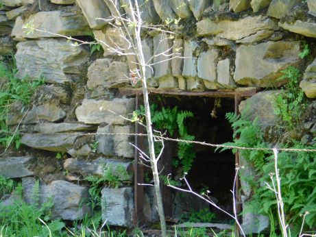 [Picture of Old Ruins 2]